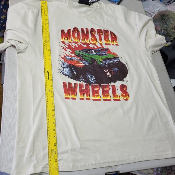 NWT Super Massive Unisex Top Monster Wheels Graphic T-Shirt - Tan - Size XXL - Picture 10 of 11